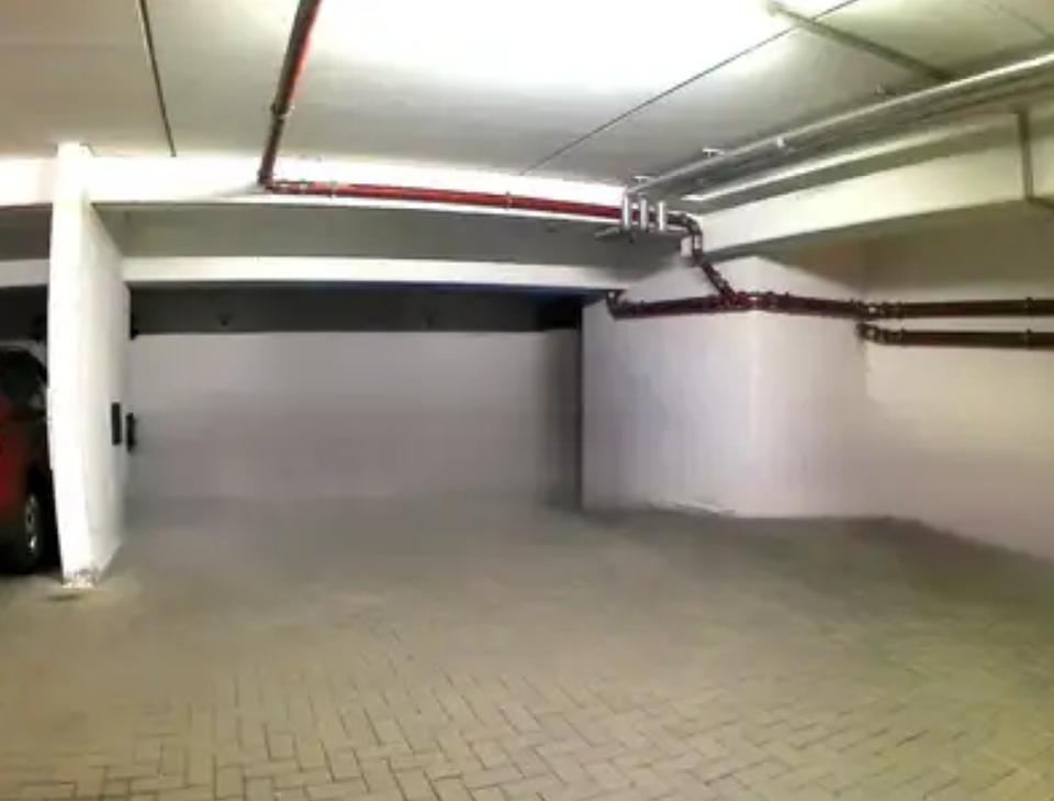 Moderne 2,5-Zimmer-Wohnung mit Einbauküche, Dachterrasse & TG-Stellplatz – Bild 5