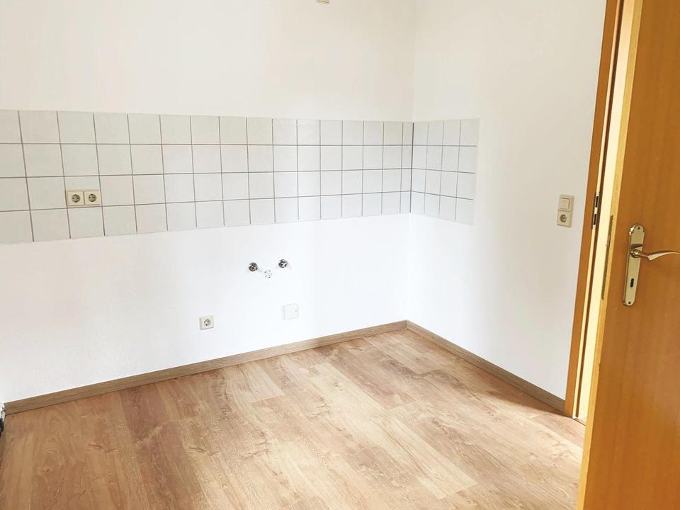 2 Zimmer Küche Bad - kleine und feine Wohnung im EG in Oberlungwitz (mit Carport) – Bild 10