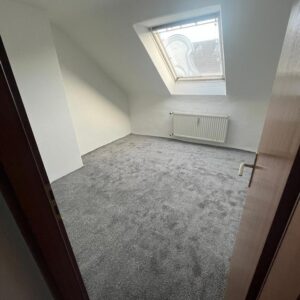 Helle 2-Zimmer Wohnung in guter Lage in Duisburg Neudorf