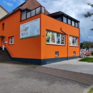 Gewerbefläche für Büro, Therapie oder Schulung – planbare Nutzung mit Stellplätzen