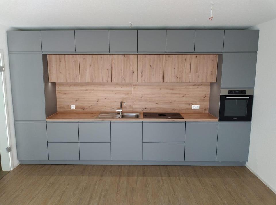 Neubau: schöne 2,5-Zimmer-Wohnung mit Hochwertiger EBK und Balkon in Fahrnau – Bild 3