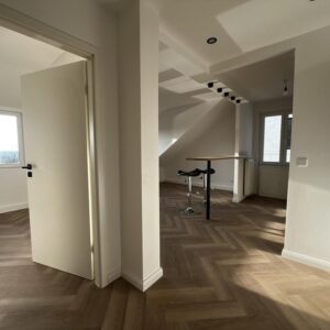 Weser- & Stadionblick: Modernisierte 2-Zimmerwohnung in Traumlage am Osterdeich