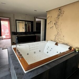 PROVISIONSFREI. Luxuriöses 4-Zimmer Penthouse mit 264 m² im Zentrum von Gerlingen