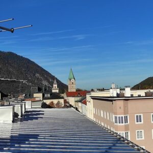 Individuelle, helle 3-Zimmer-Altbau-Wohnung mit großer Dachterrasse in Bad Reichenhall