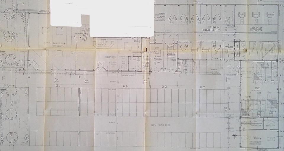 Autohaus - Showroom Werkstatt Waschstraße Aufbereitung Büro – Bild 17