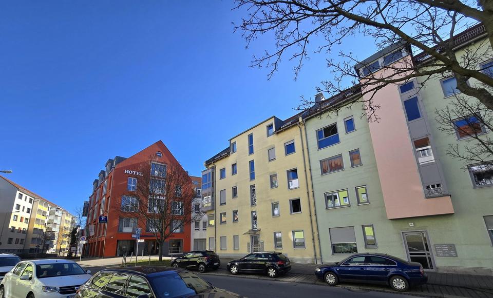 Wohnung mit Tiefgarage und Weitblick vom Südbalkon - unvermietet und provisionfrei
