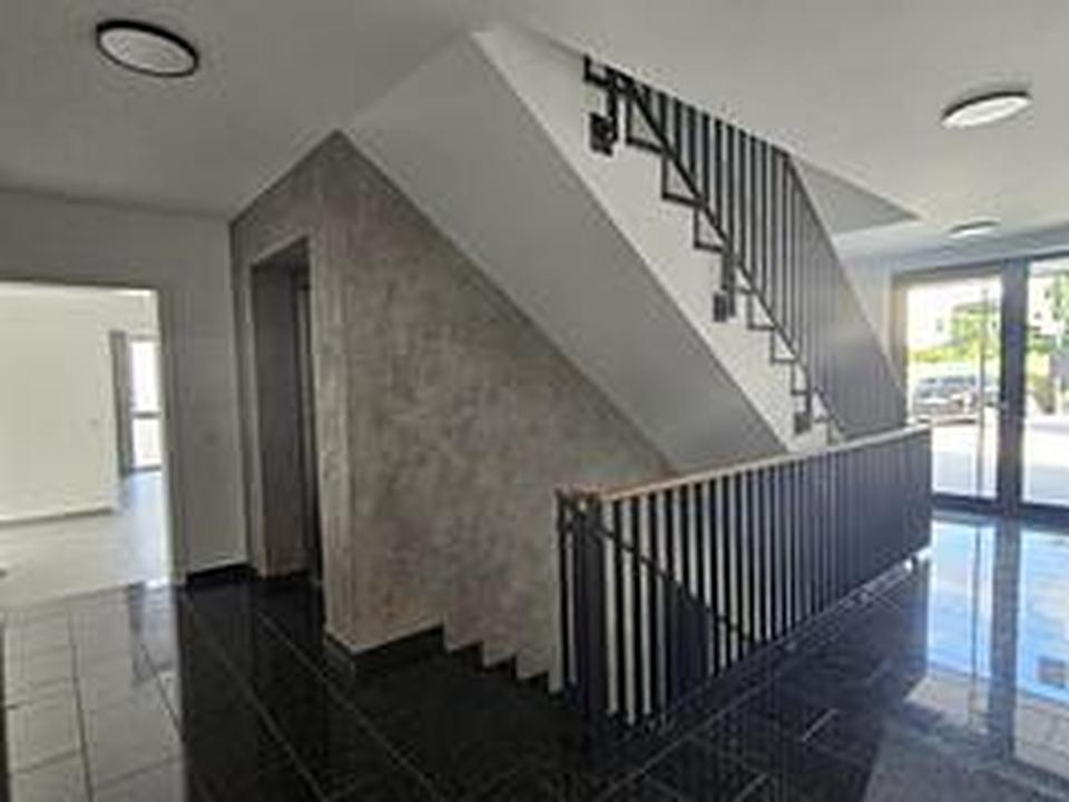 **Design trifft Komfort: Wohnen mit Stil !** – Bild 13