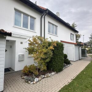 Naturnah & modern! Reihenmittelhaus mit Kfz-Stellplatz