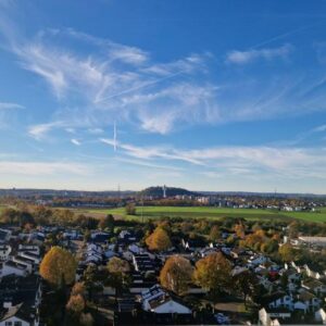 Großzügige 4-Zimmer-Wohnung mit Fernblick
