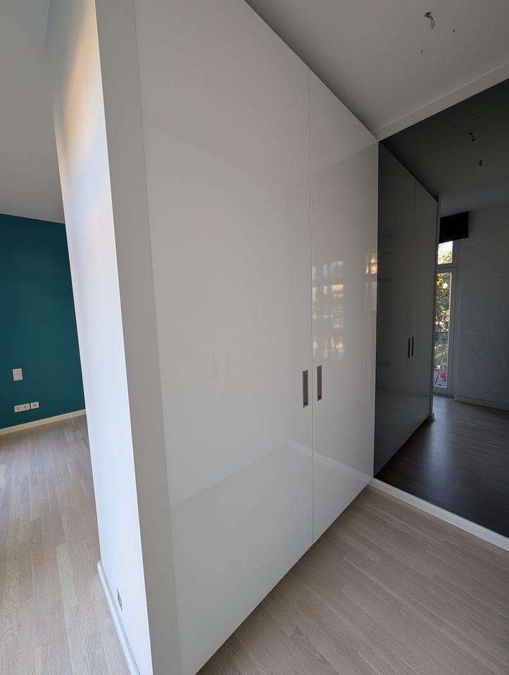 Moderne und großzügige Wohnung mit Premium-Ausstattung Nahe Hackescher Markt – Bild 8