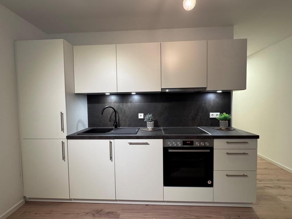 **NEUBAU** Charmante 2-Zimmer mit Einbauküche – Bild 2