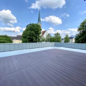 Großzügige Dachgeschosswohnung mit herlichem Bergblick