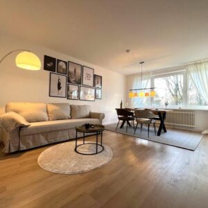 Stilvolle, möblierte 3-Zimmer-Wohnung in Hamburg-Poppenbüttel