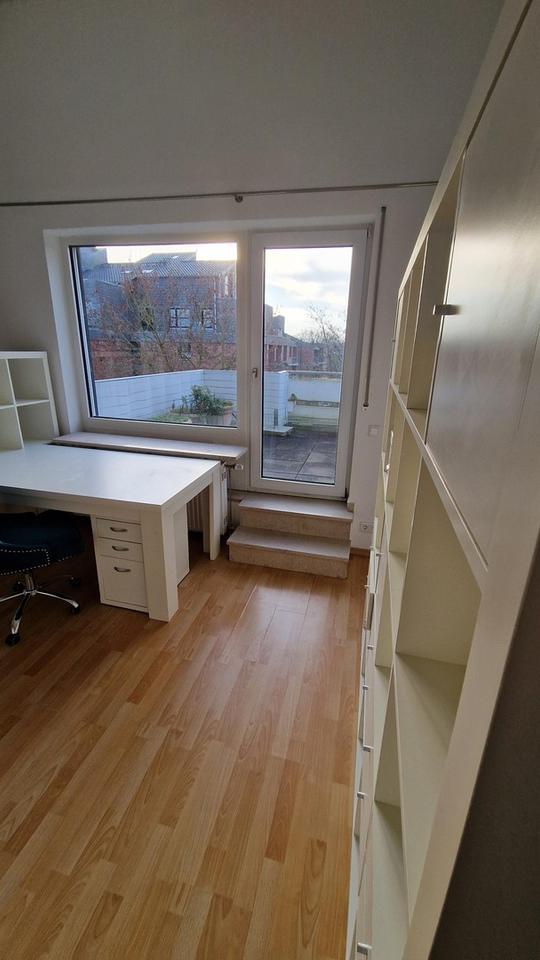 Penthousefeeling - vollmöbliertes 2-Zi-Appartment mit großer Dachterrasse sofort frei! – Bild 11