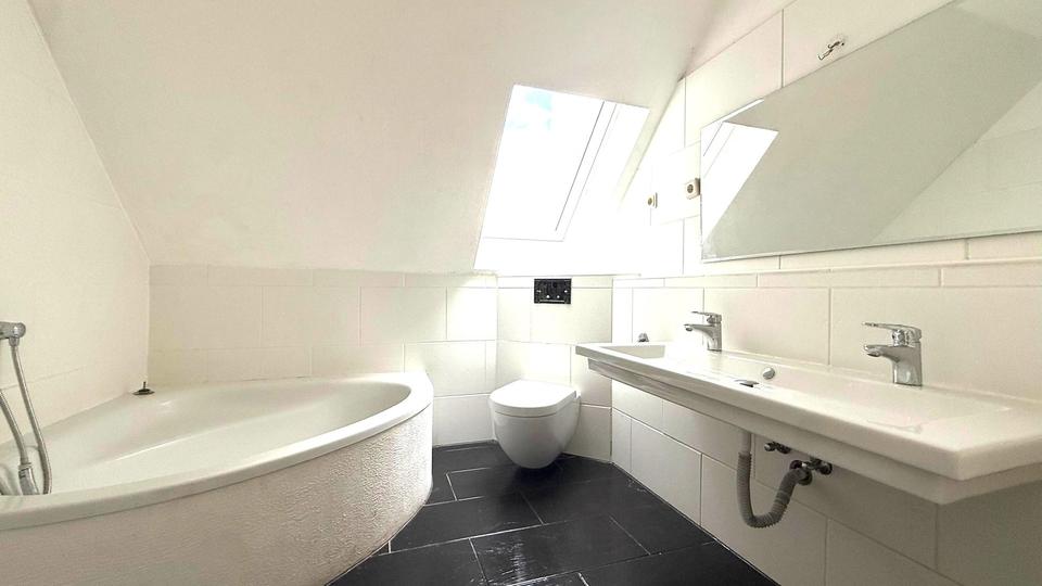 Tolle Kombination: Doppelhaushälfte plus Gästehaus * in Landau – Bild 16