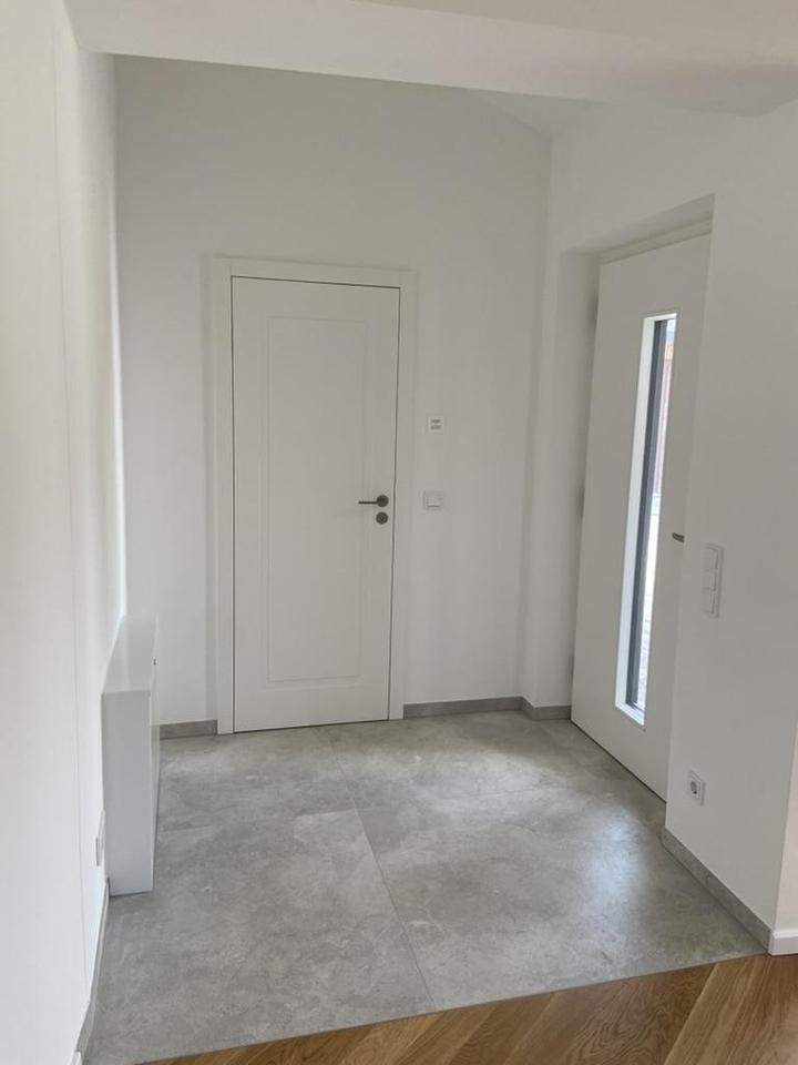 Provisionsfrei: Niedrigenergiehaus, bezugsfertig in Düsseldorf-Kalkum, Süd-West-Lage – Bild 6