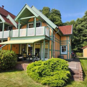 Ferienhaus mit eigenem Bootsliegeplatz