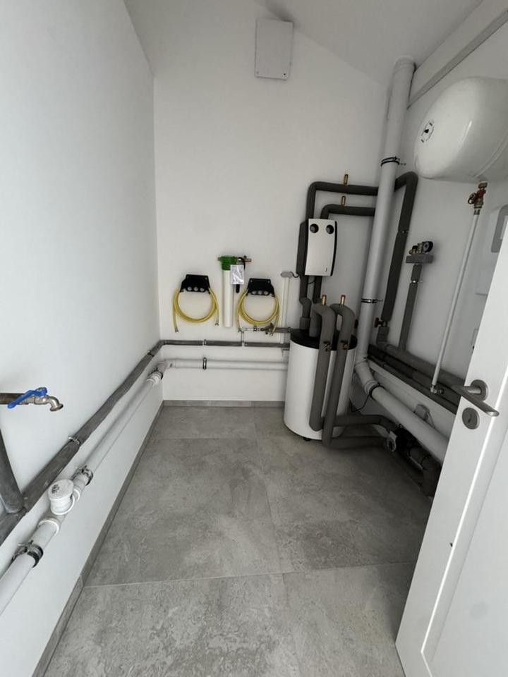 Provisionsfrei: Niedrigenergiehaus, bezugsfertig in Düsseldorf-Kalkum, Süd-West-Lage – Bild 15