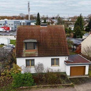 WOHNHAUS DESSAU-ROSSLAU