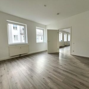 Barrierefreie Praxis-/Gewerbefläche mit 255 m², großer Terrasse, 3 Badezimmern – ab sofort!