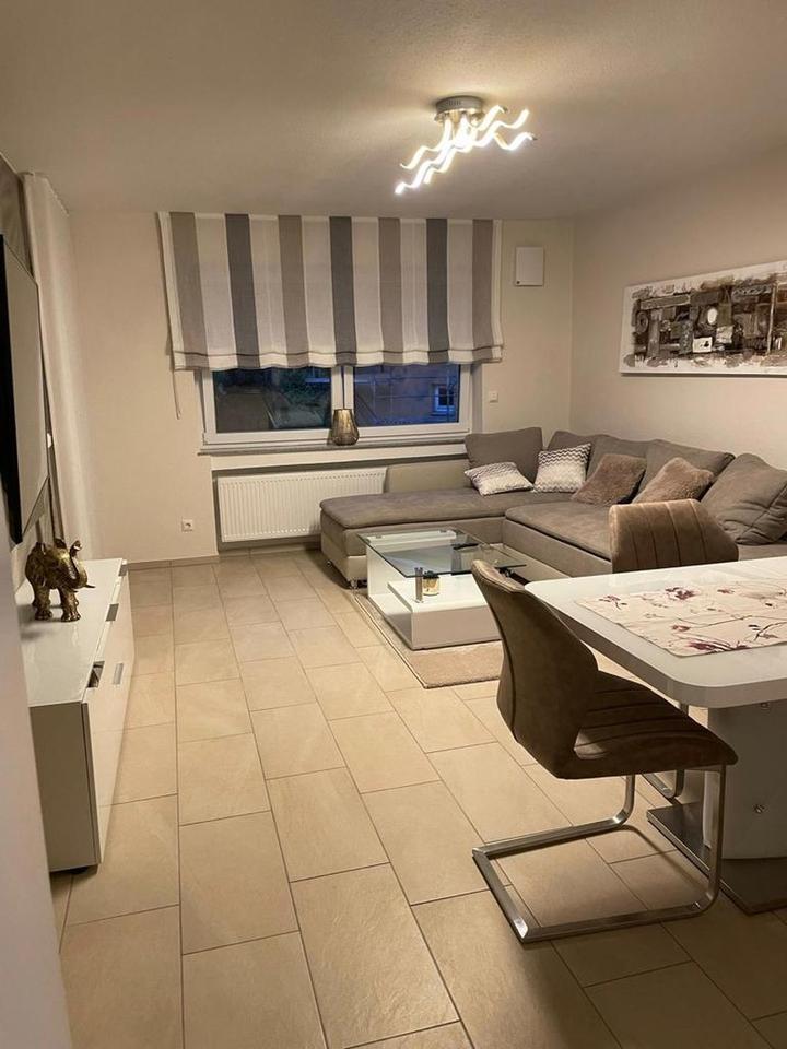 Schöne voll möblierte 2,5 Zim. Wohnung – Bild 4