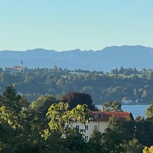 Top Familienvilla in zentraler Lage mit Seeblick in Starnberg