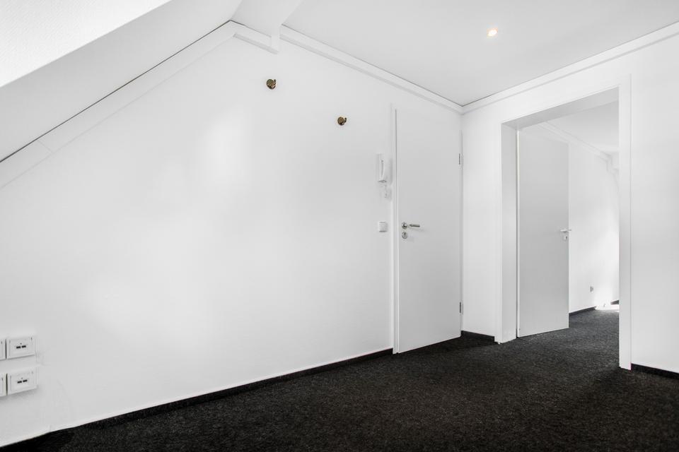 2 Zimmer Büro mit herrlichem Blick in einer Jugendstilvilla aus dem Jahr 1922 Köln-Marienburg – Bild 6