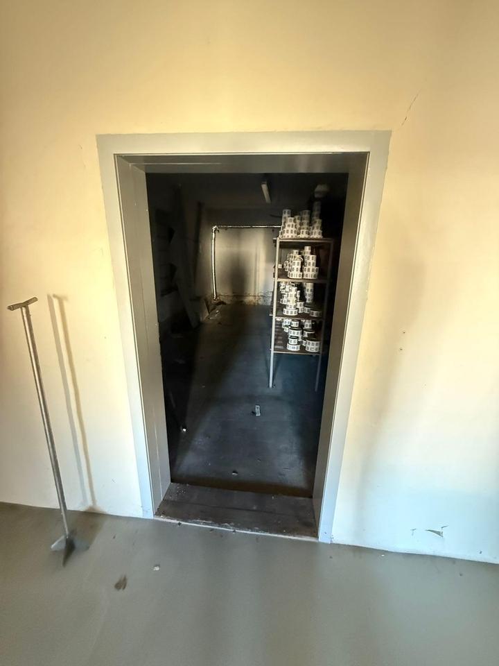 ++ Garagen sowie Lager und Büro zu vermieten ++ – Bild 8