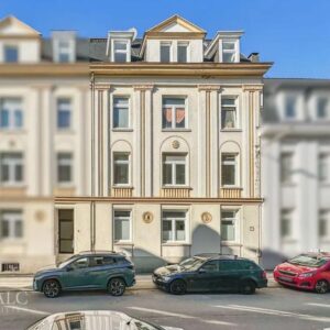 JOBCENTER: Frisch sanierte 4 Zimmer Wohnung in Wuppertal