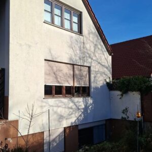 Freistehendes Einfamilienhaus mit Einliegerwohnung