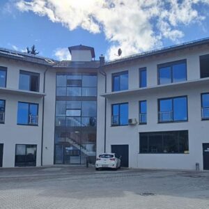 Lagerfläche ca. 840 m2, teilbar ab 65 m2 - Neubau!