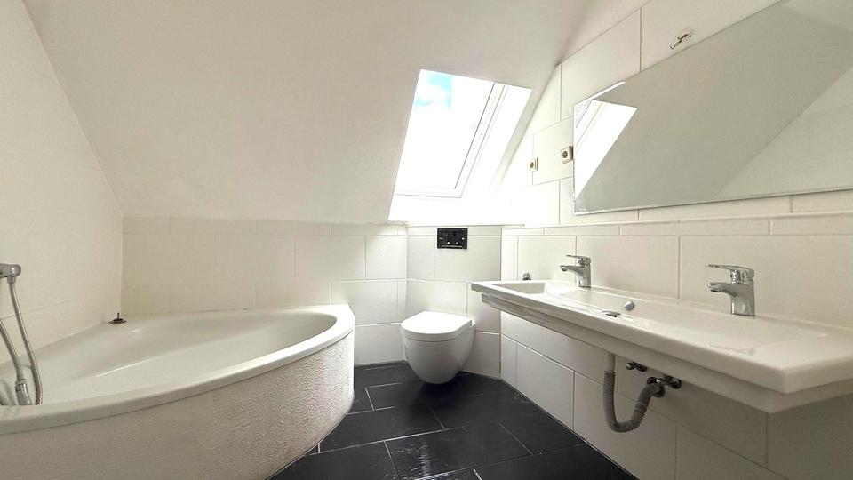 Tolle Kombination: Doppelhaushälfte plus Gästehaus * in Landau – Bild 15