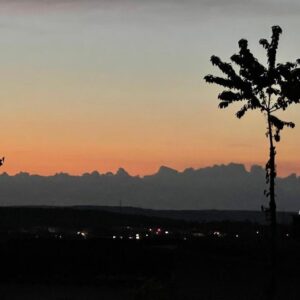 Attraktive 4,5 Zi. Maisonette-Wohnung mit Loggia und toller Weitsicht