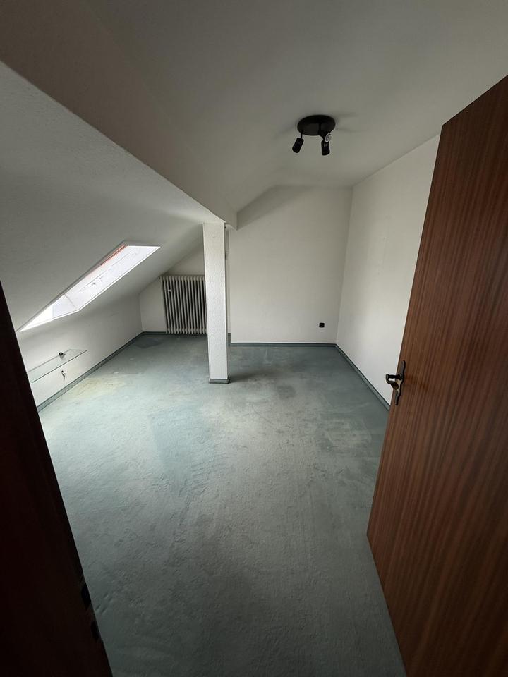 TOP - LAGE - Einfamilienhaus XXL Garage, M-Grube und großem Garten – Bild 23