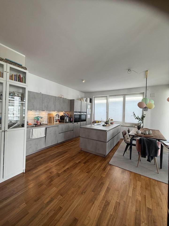 Charmante Wohnung im Schmargendorf BJ 2016 Gäste WC Balkon Garderobe Fußbodenheizung TiefgaragenStPl – Bild 7