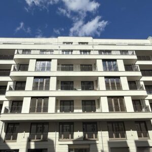 Erstbezug & provisionsfrei! Moderne Gewerbeeinheit im Akazienkiez – Ideal für Praxis oder Büro H9-32