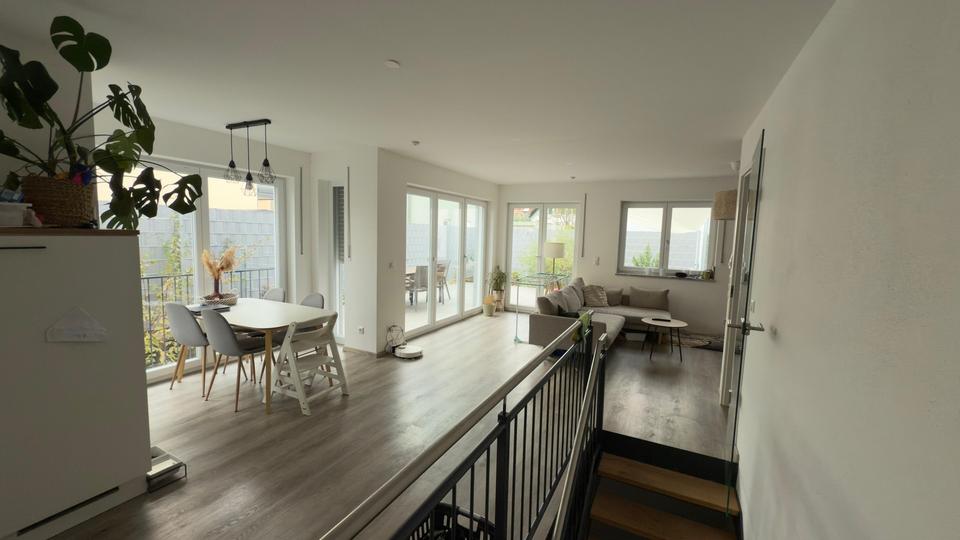 Moderne 3,5-Zimmer-Maisonette mit Garten, Einbauküche & Wohlfühlklima