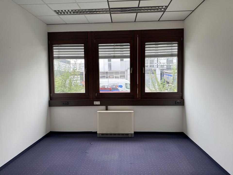 Bürogebäude in Bestlage Sindelfingens zur Alleinnutzung – Bild 9
