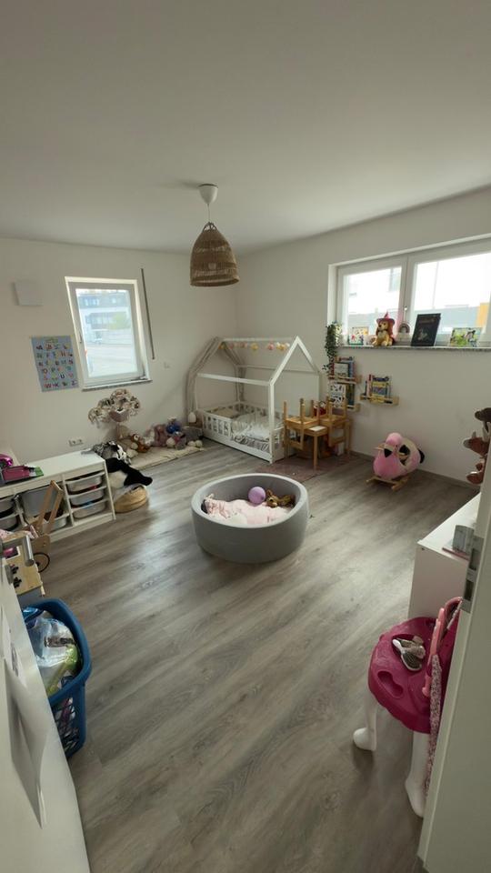 Moderne 3,5-Zimmer-Maisonette mit Garten, Einbauküche & Wohlfühlklima – Bild 3