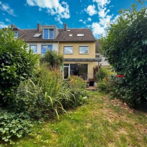 Provisionsfrei: Familienfreundliches Reihenhaus mit Garten & Garage in Köln-Lövenich