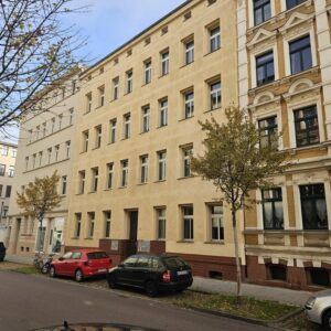 5 Raum DG-Wohnung mit Blick ins Grüne !!!