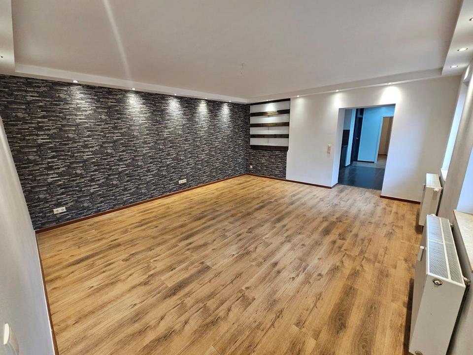Moderne 4-Raum-Wohnung mit 99 m² + großer Terrasse + EBK in Cottbus Uni Nähe