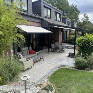 Stadtnah, großzügig, ruhig. Raum zum Leben und Arbeiten. Exklusives Architektenhaus - Provisionsfrei