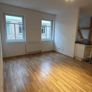 Helle 2-Zimmer-Wohnung (68 m²) in Top-Lage Fürther Fußgängerzone – inklusive Einbauküche!