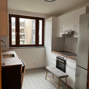 Attraktive 3-Zimmer-Wohnung mit Einbauküche in Berlin