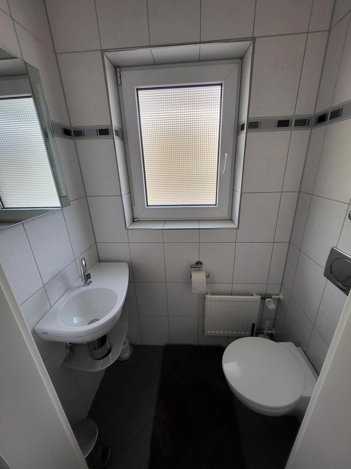 Schöne, helle 3,5 Zimmer-Wohnung in 70327 Stuttgart (provisionsfrei) – Bild 10