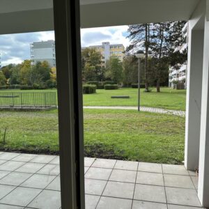 Moderne 2-Zimmer-Wohnung mit Terrasse – frisch renoviert in München-Perlach