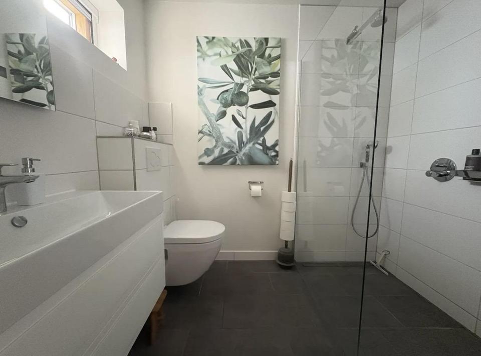 Attraktives Einfamilienhaus mit Wintergarten und Garage in ruhiger Lage – Bild 21