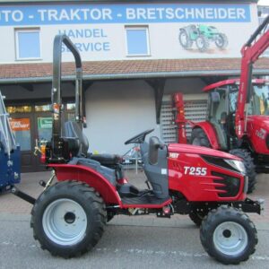 Allradtraktor TYM TS 255 Neumaschine 25PS Aktionspreis neues Mode