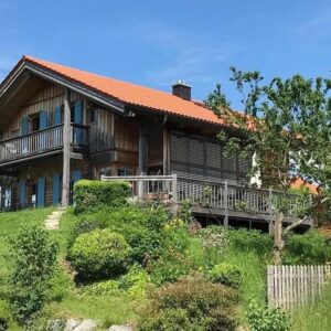 Vollholzhaus im Herzen der Ammergauer Alpen